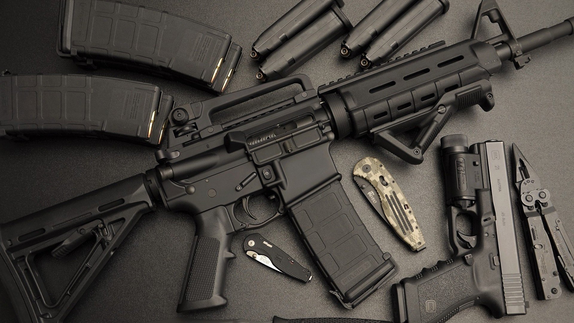 电竞主播职业发展多路径探索及成长规划指导，电竞主播的收入