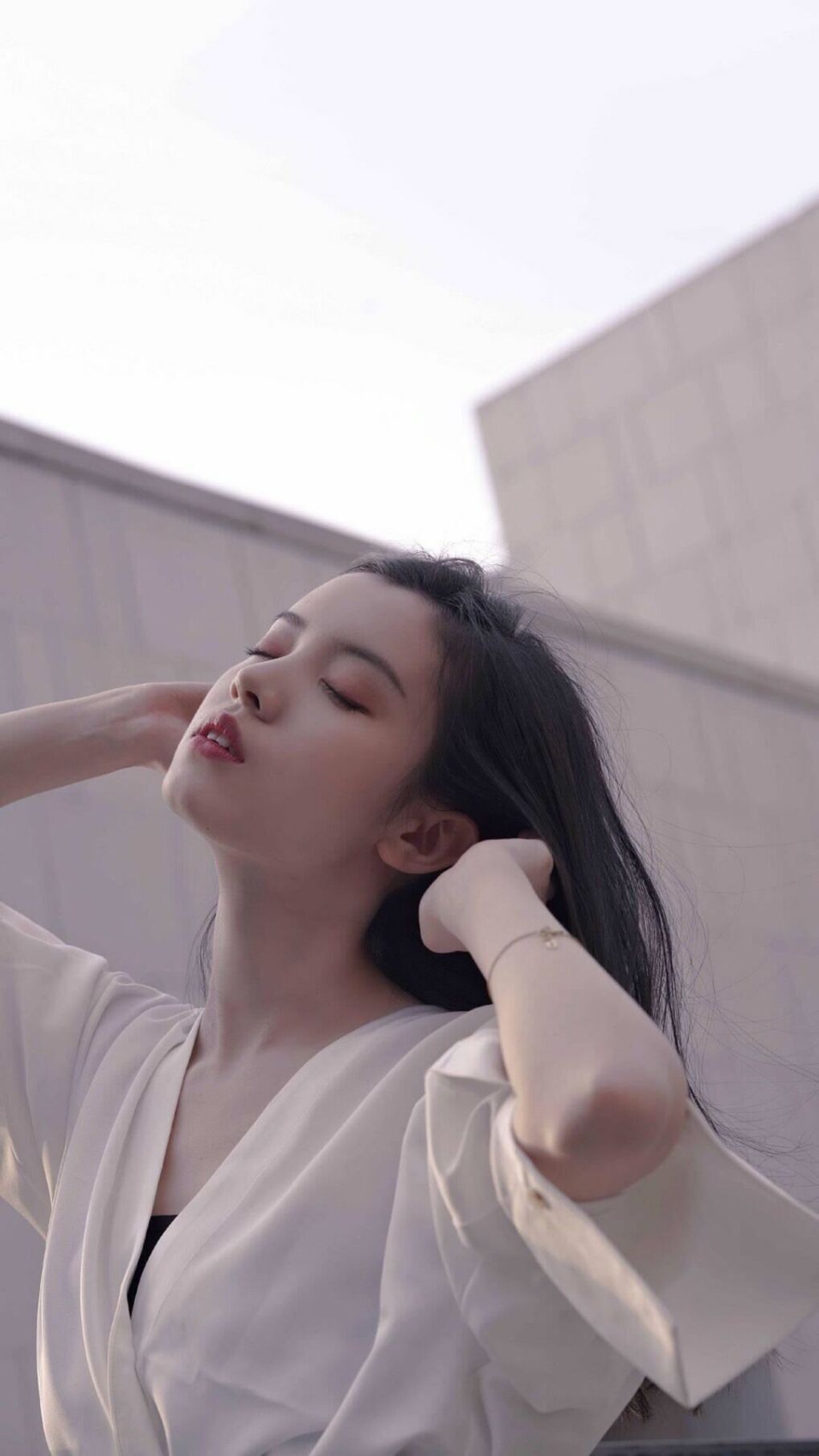 开云APP-凯尔·查默斯爆发力惊艳赛场观众，凯尔查尔莫斯游泳