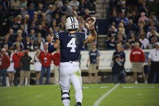 开云网页版-校园足球技能展示日活动引发学生广泛关注与参与，足球技能展示展示什么好