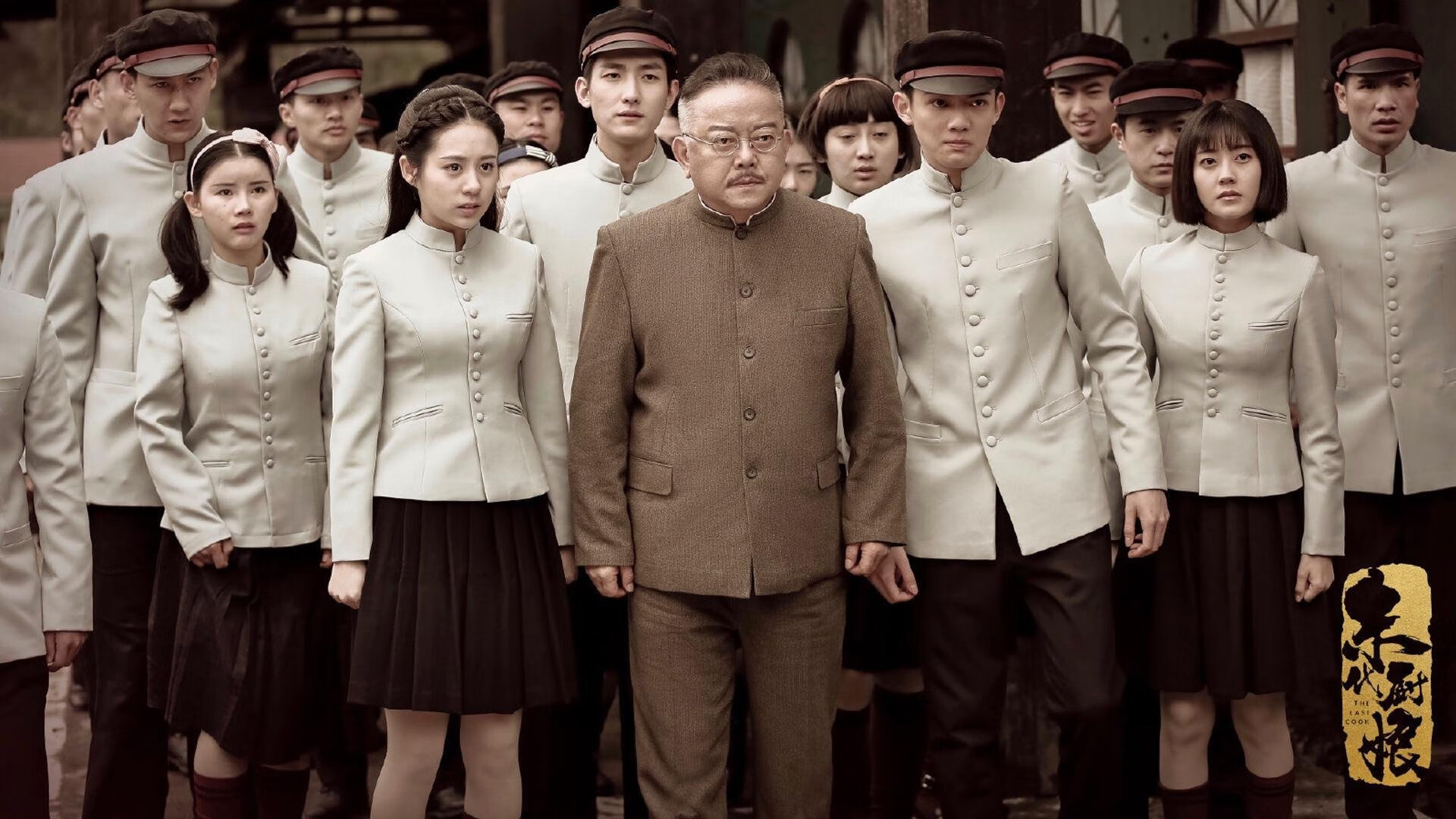 比赛前一晚召开战术动员会统一思想明确分工保持队形紧凑,比赛前准备活动怎么做