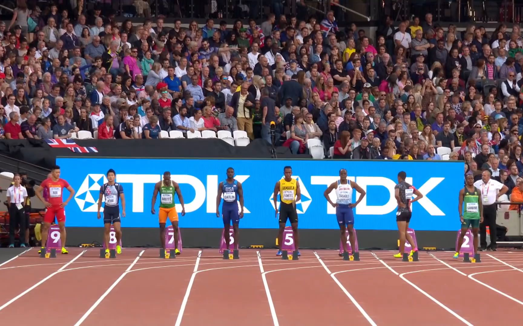 世界疯狂跑步大赛：趣味与挑战并存的简单介绍