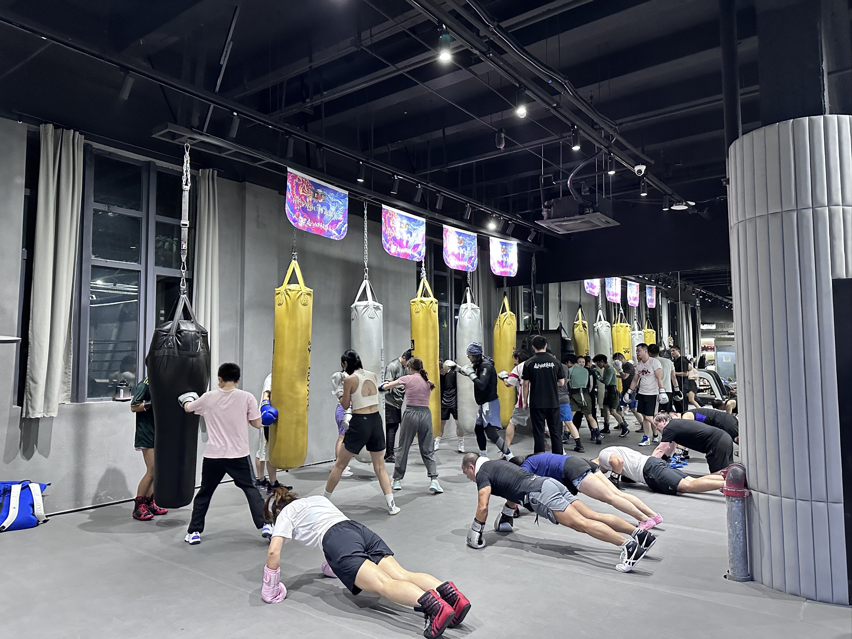 拳击比赛中的心理因素：如何应对压力？的简单介绍