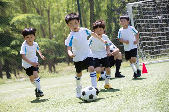 各项运动对青少年身心发展的影响