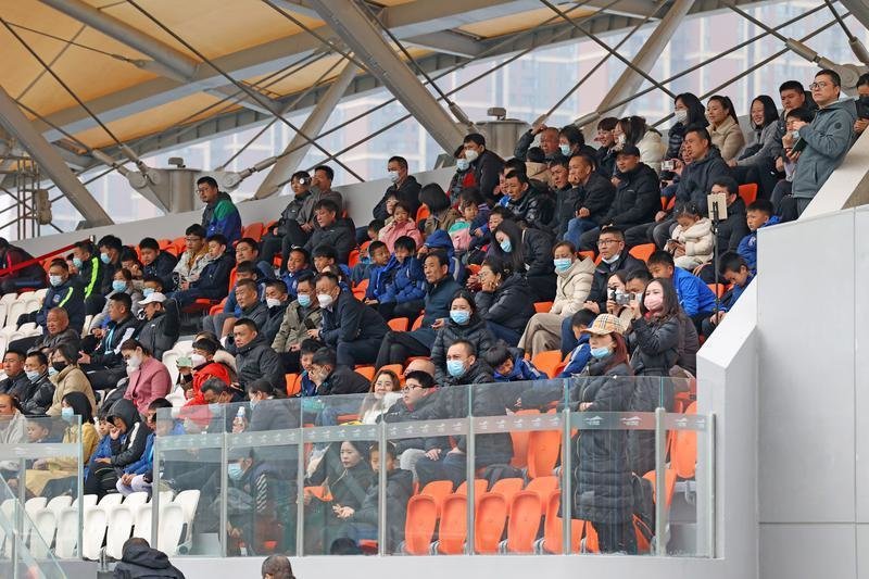 各类足球比赛的观众体验与互动分析 各类足球比赛的观众体验与互动分析