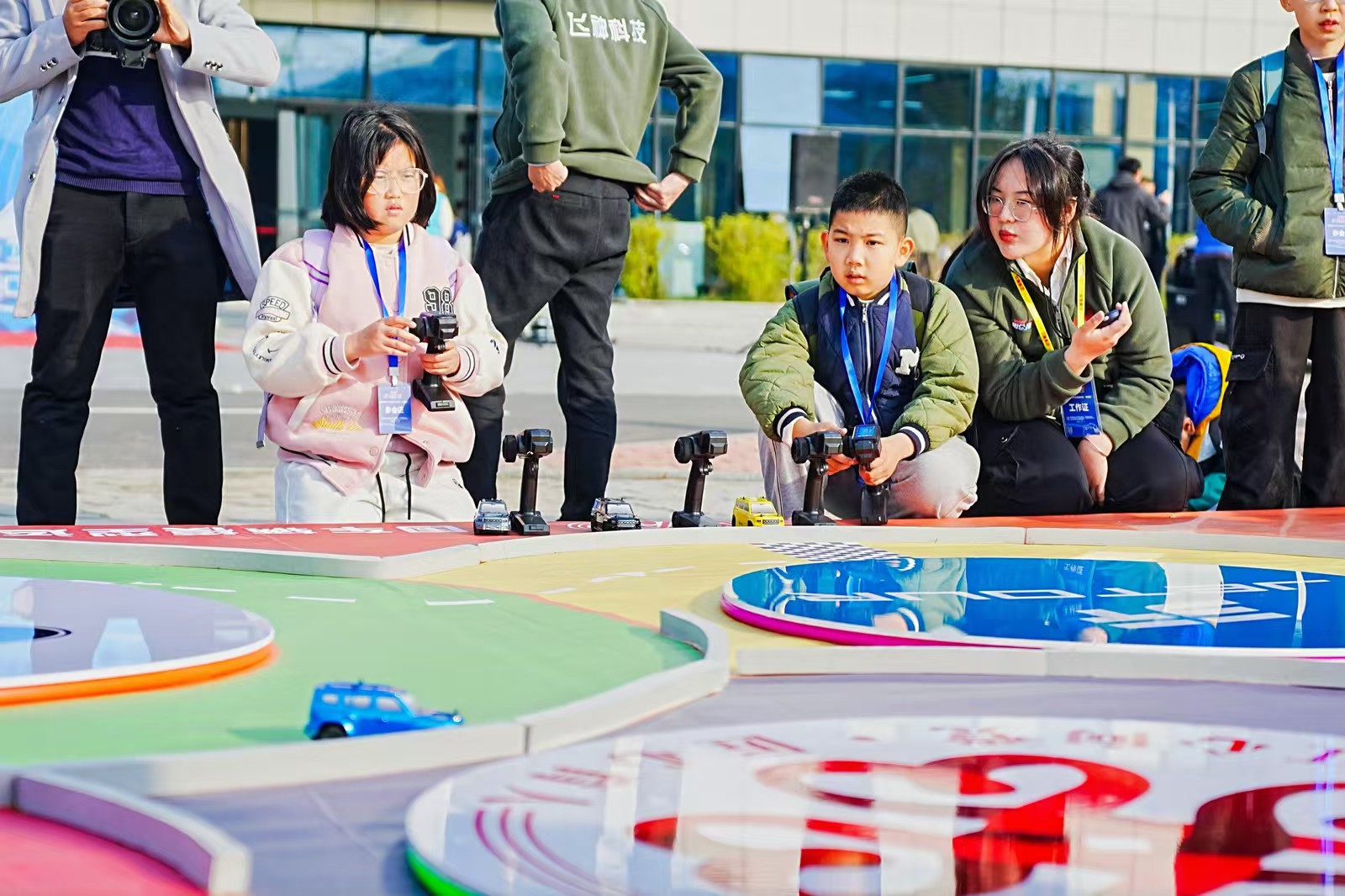 各类赛事中的交互体验与现场活动 各类赛事中的交互体验与现场活动